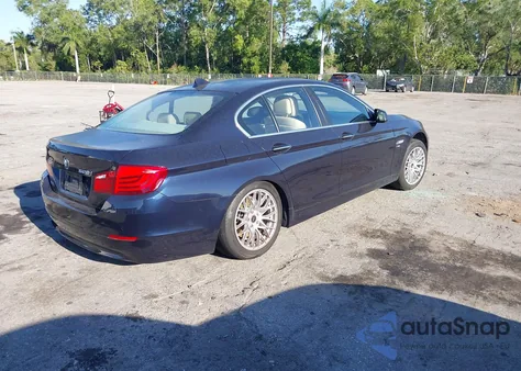 2012 BMW 528I xDrive z USA, uszkodzony, nr VIN WBAXH5C5XCDW03172